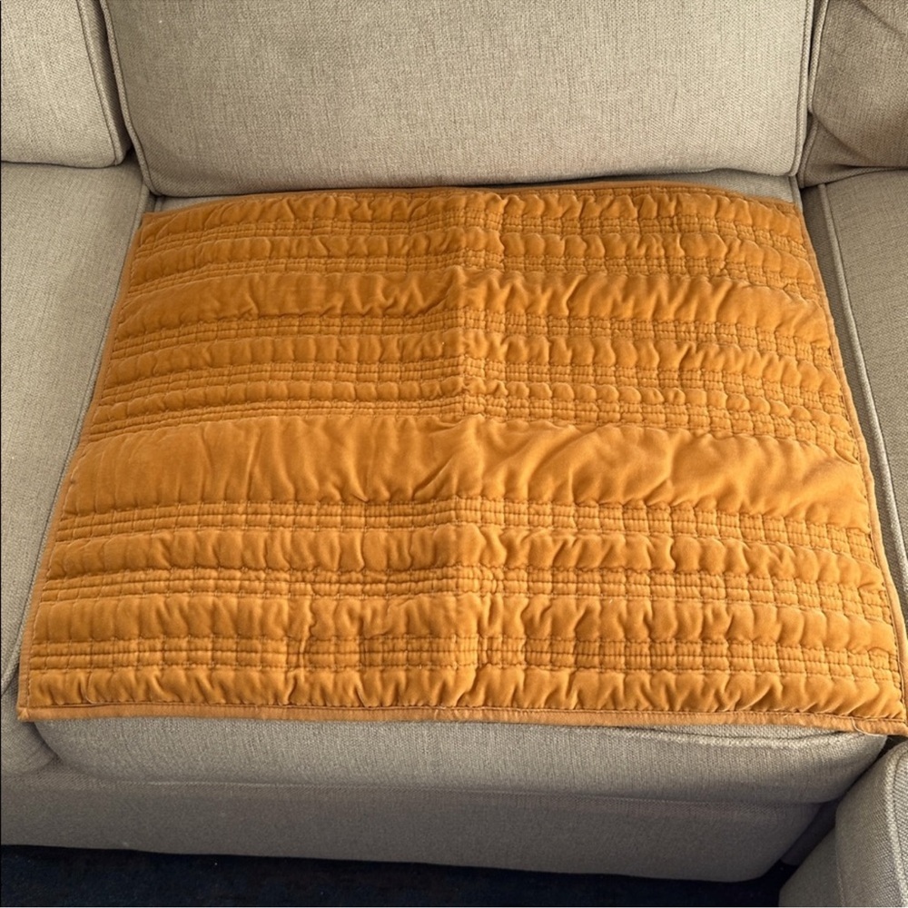 For Tove Pair of lofty quilted dark gold shams Bundle of 2 for Tove only.